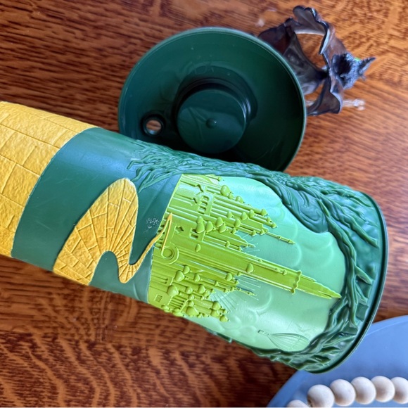 Official AMC Wicked For Good movie cup New! Missing straw - Picture 5 of 5